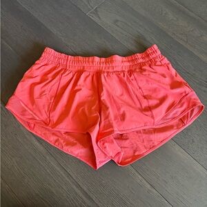 Lululemon Size 10 Hotty Hot Short Hot Sunset